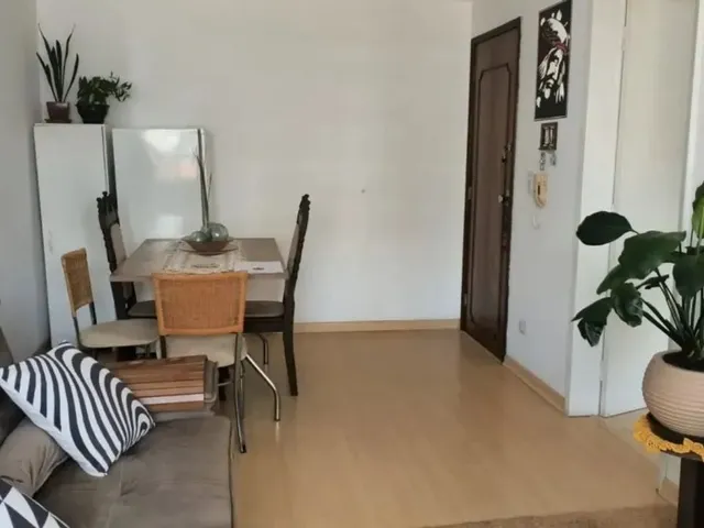 Apartamento 2 quartos e 1 banheiro, à venda, no bairro MERCES em Curitiba