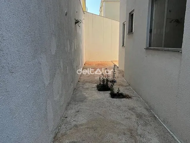Apartamento com 120m² 3 quartos e 1 banheiro, à venda, no bairro Heliópolis em Belo Horizonte