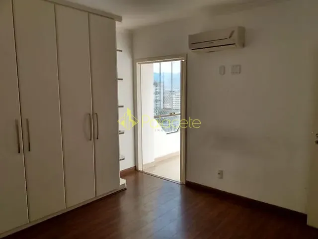 Apartamento 4 quartos e 4 banheiros, à venda, no bairro Centro em Pindamonhangaba