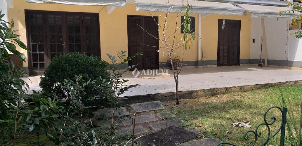 Apartamento à venda com 2 quartos, 125m² - Foto 1