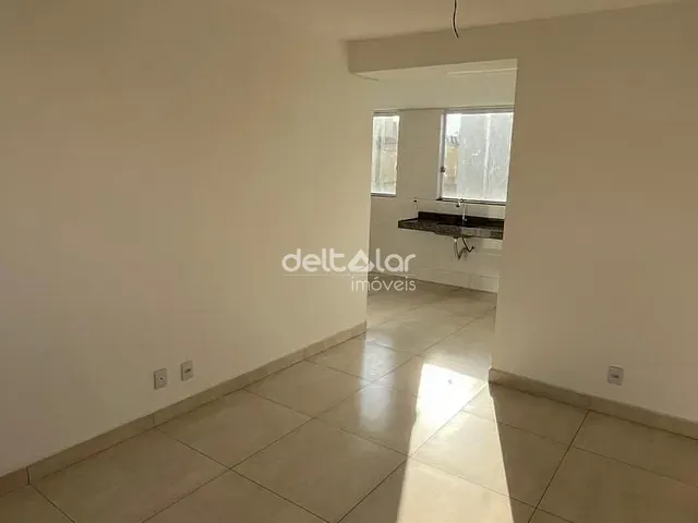 Apartamento com 75m² 3 quartos e 1 banheiro, à venda, no bairro Heliópolis em Belo Horizonte