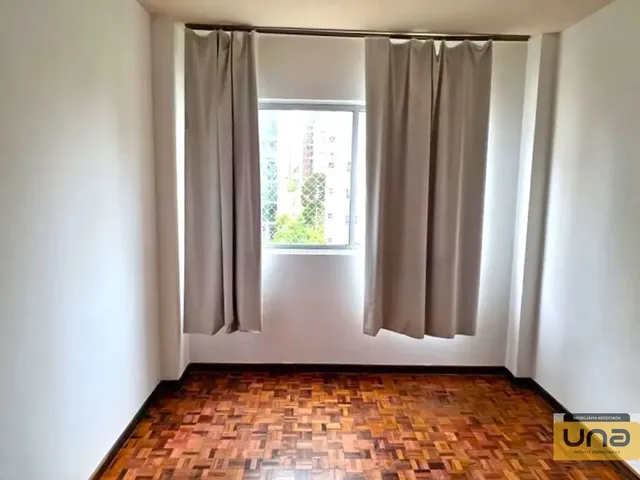 Apartamento 1 quarto e 1 banheiro, para alugar, no bairro CENTRO em Curitiba