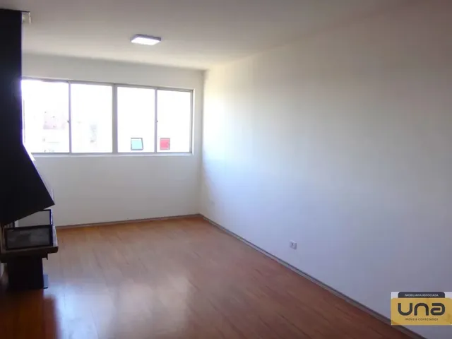 Apartamento 3 quartos e 1 banheiro, para alugar, no bairro AHU em Curitiba