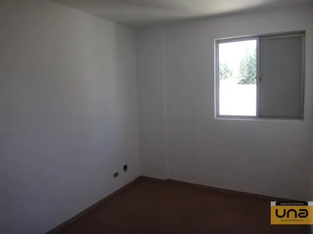 Apartamento 3 quartos e 2 banheiros, para alugar, no bairro AHU em Curitiba