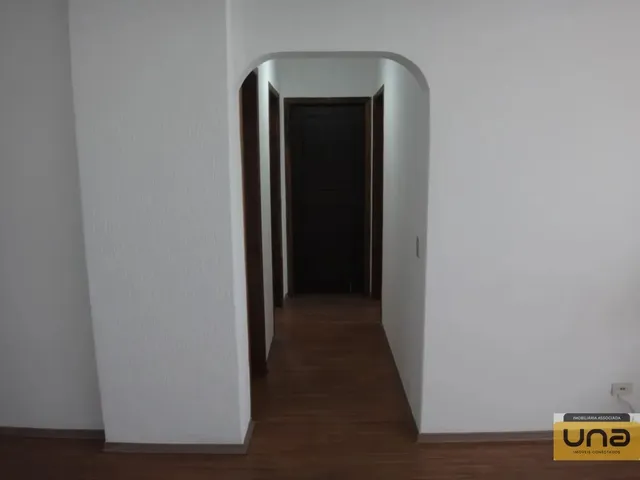 Apartamento 3 quartos e 2 banheiros, para alugar, no bairro AHU em Curitiba