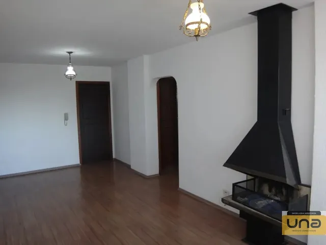Apartamento 3 quartos e 2 banheiros, para alugar, no bairro AHU em Curitiba