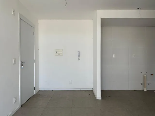 Apartamento com 92m² 2 quartos e 1 banheiro, à venda, no bairro Centro em Pelotas