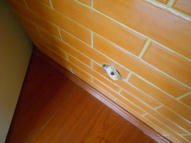 Apartamento 1 quarto e 1 banheiro, para alugar, no bairro Mosela em Petrópolis