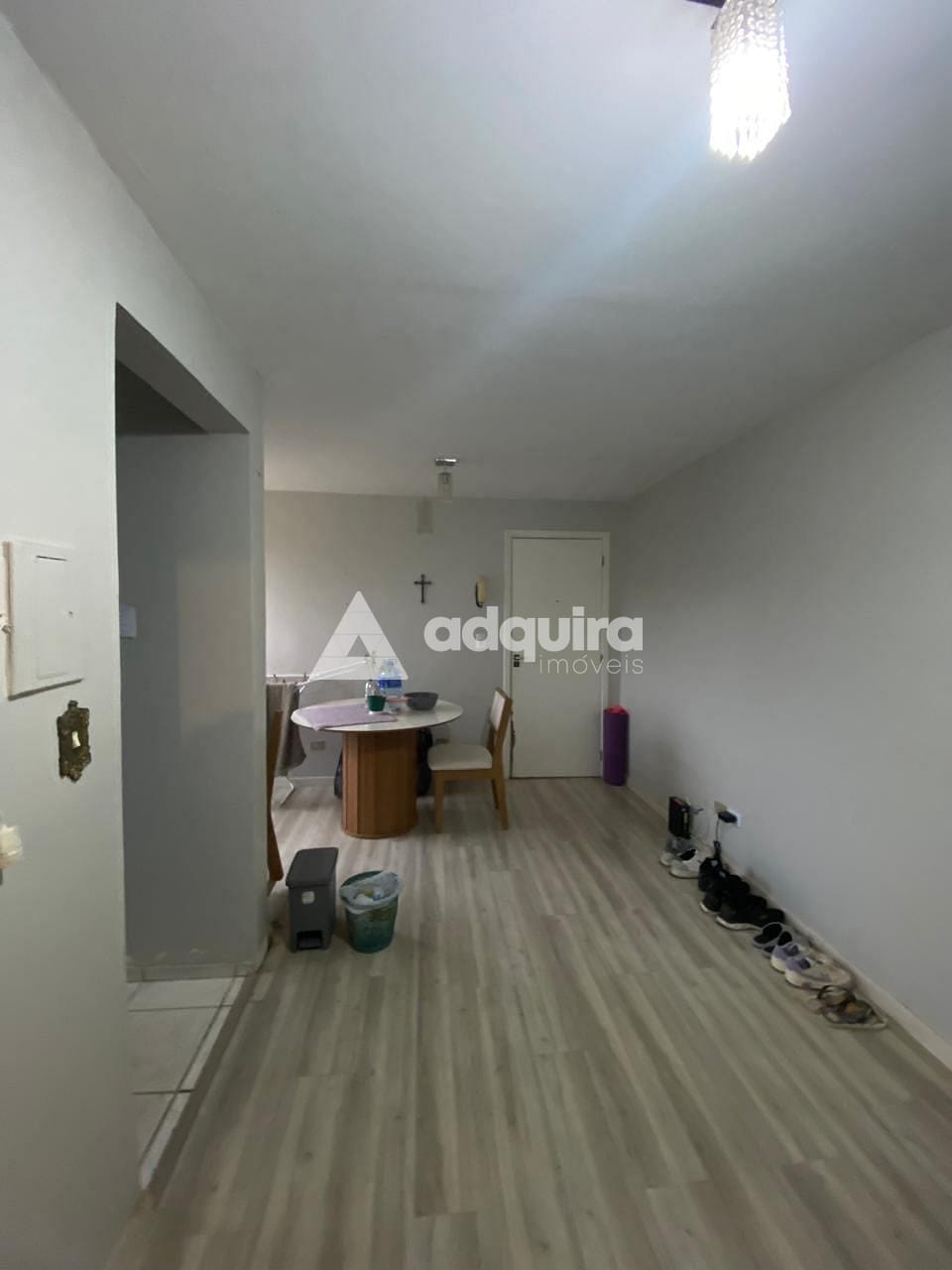 Apartamento à venda com 2 quartos, 45m² - Foto 2