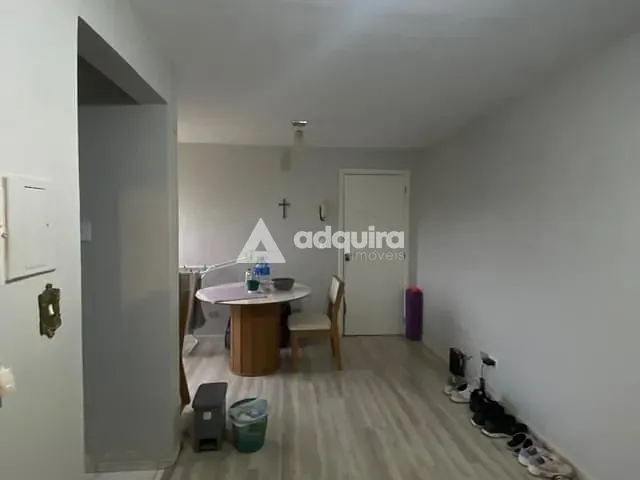 Apartamento 2 quartos e 1 banheiro, à venda, no bairro Estrela em Ponta Grossa