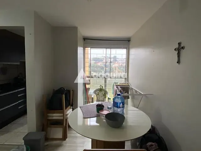 Apartamento 2 quartos e 1 banheiro, à venda, no bairro Estrela em Ponta Grossa