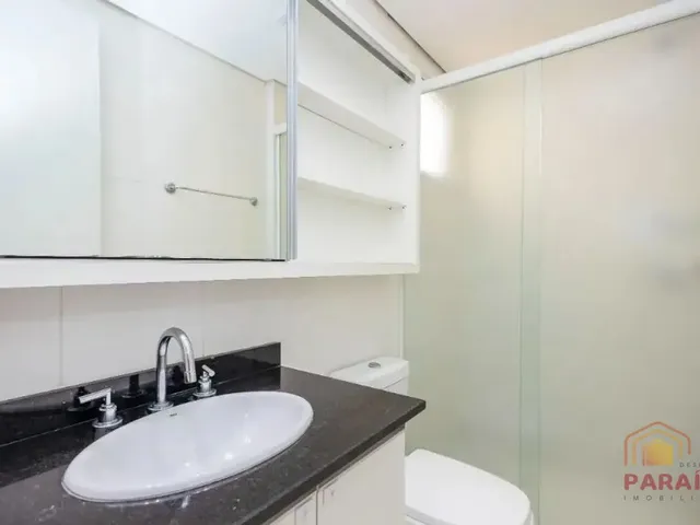 Apartamento 2 quartos e 2 banheiros, para alugar, no bairro Portão em Curitiba