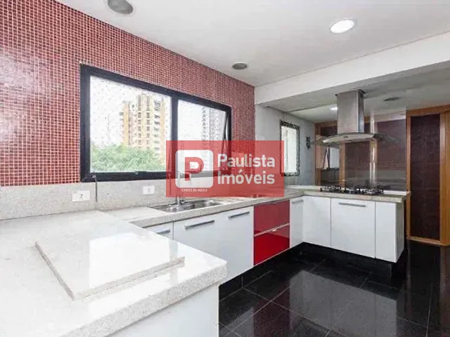 Apartamento 3 quartos e 5 banheiros, à venda, no bairro Moema em São Paulo