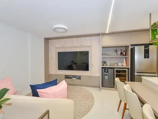 Apartamento 2 quartos e 3 banheiros, à venda, no bairro São Francisco em Curitiba
