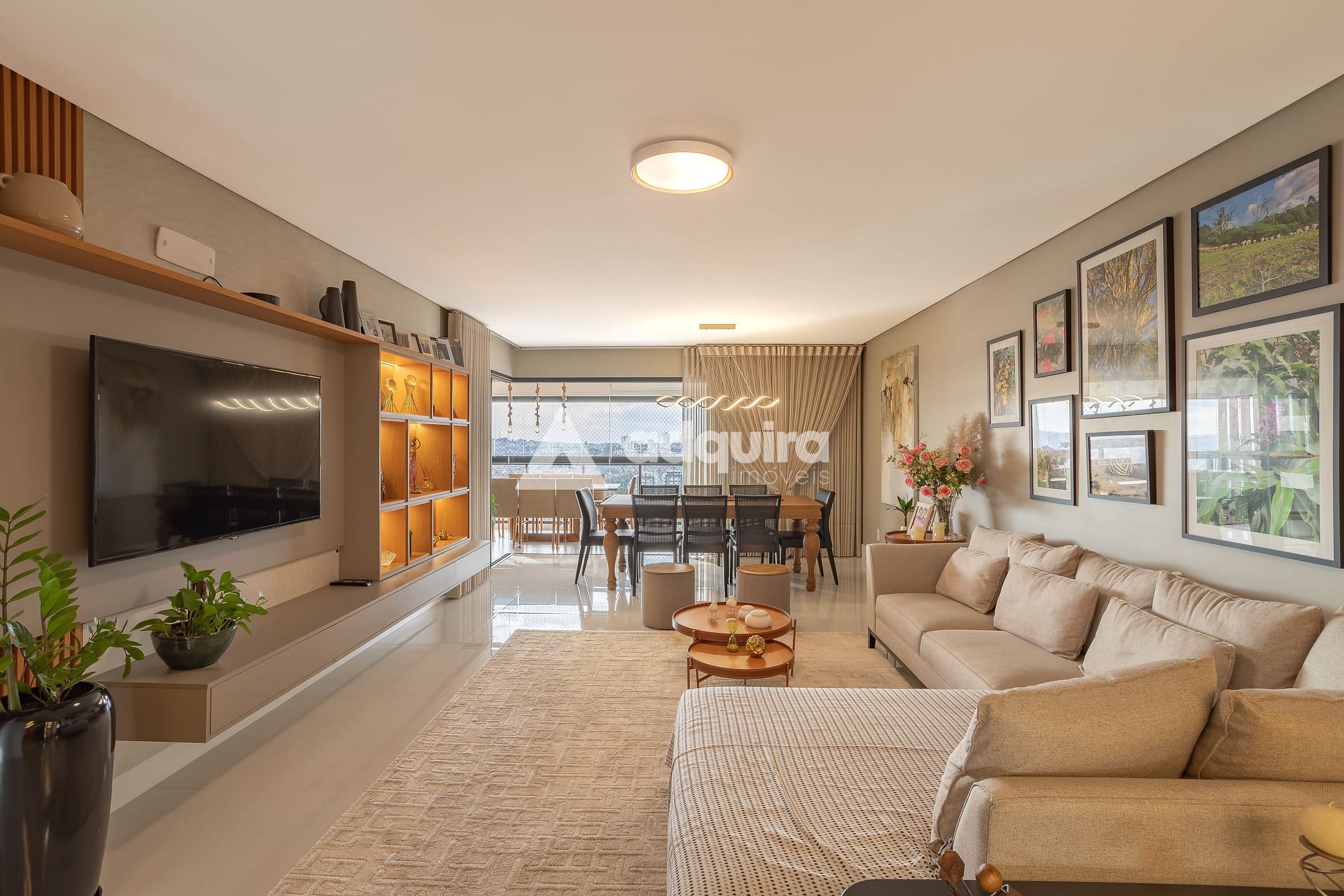 Apartamento à venda com 3 quartos, 173m² - Foto 2