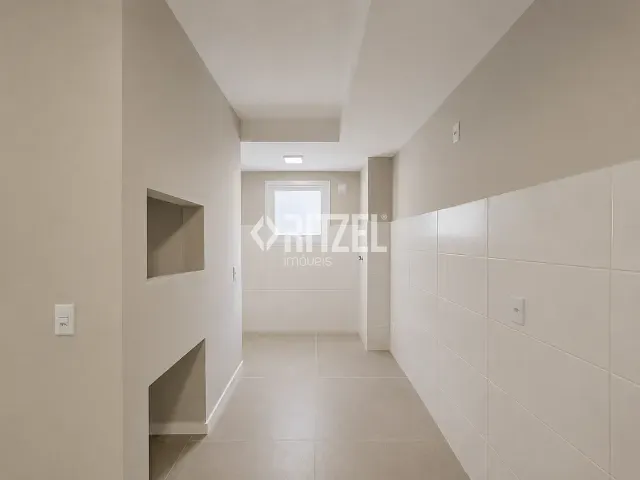 Apartamento 2 quartos e 2 banheiros, para alugar, no bairro Centro em Novo Hamburgo