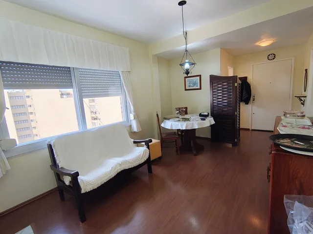 Apartamento com 132m² 3 quartos e 3 banheiros, à venda, no bairro Centro em Pelotas