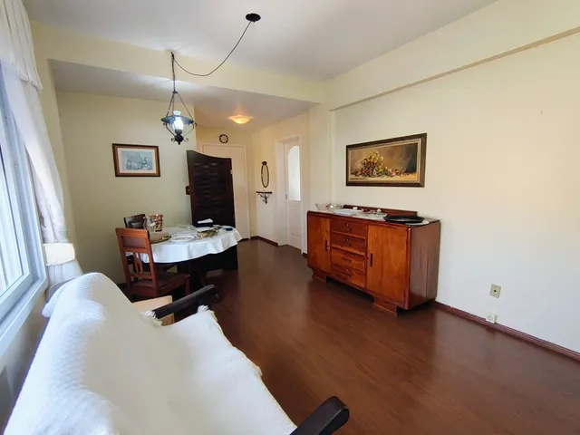 Apartamento com 132m² 3 quartos e 3 banheiros, à venda, no bairro Centro em Pelotas