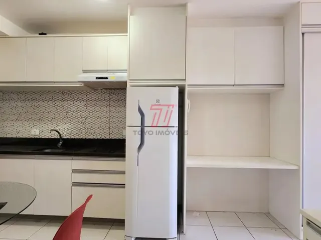 Apartamento 1 quarto e 1 banheiro, à venda, no bairro Centro em Curitiba