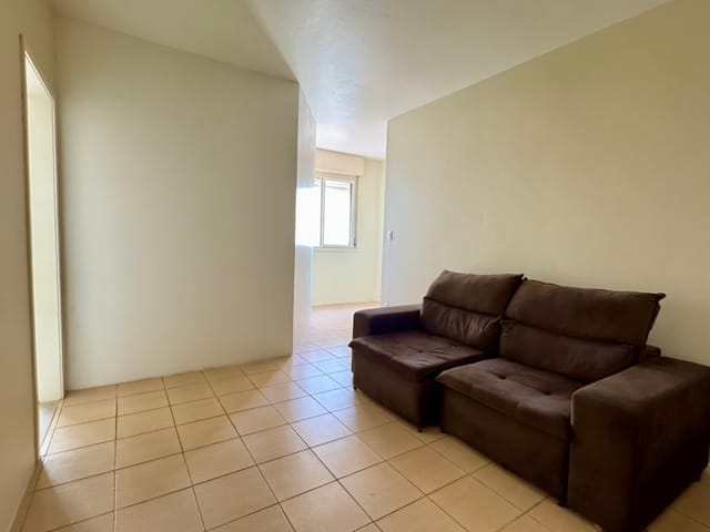 Apartamento com 72m² 2 quartos e 1 banheiro, à venda, no bairro Centro em Pelotas