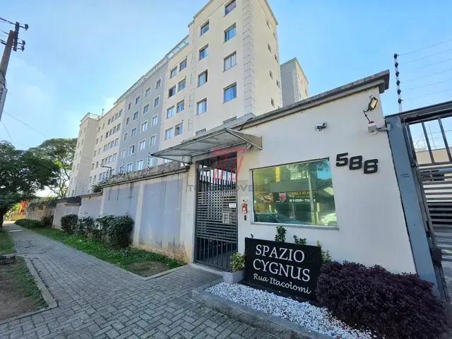 Apartamento 2 quartos e 1 banheiro, para alugar, no bairro Portão em Curitiba