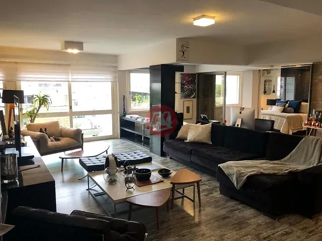 Apartamento com 169m² 3 quartos e 2 banheiros, à venda ou para alugar, no bairro Higienópolis em Porto Alegre