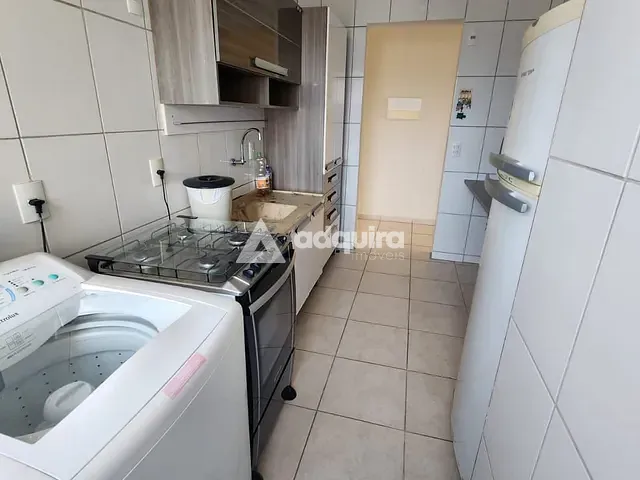 Apartamento com 70m² 3 quartos e 1 banheiro, à venda, no bairro Uvaranas em Ponta Grossa
