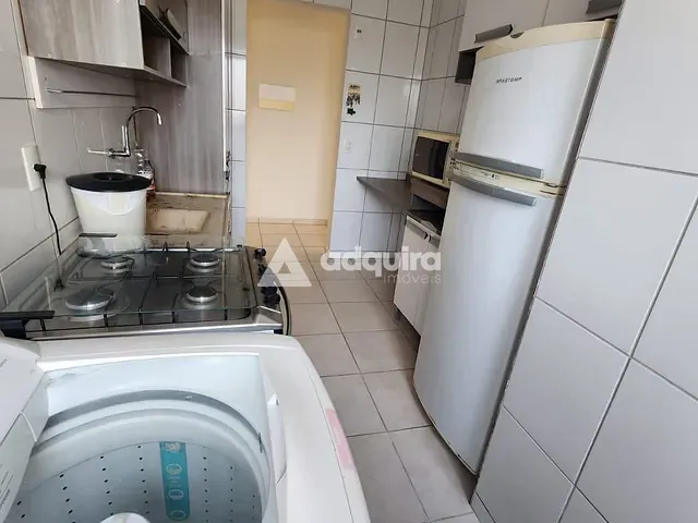 Apartamento com 70m² 3 quartos e 1 banheiro, à venda, no bairro Uvaranas em Ponta Grossa