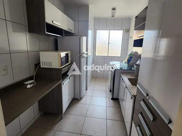 Apartamento com 70m² 3 quartos e 1 banheiro, à venda, no bairro Uvaranas em Ponta Grossa