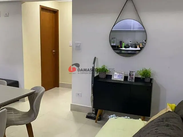 Apartamento 2 quartos e 1 banheiro, à venda, no bairro Campestre em Santo André