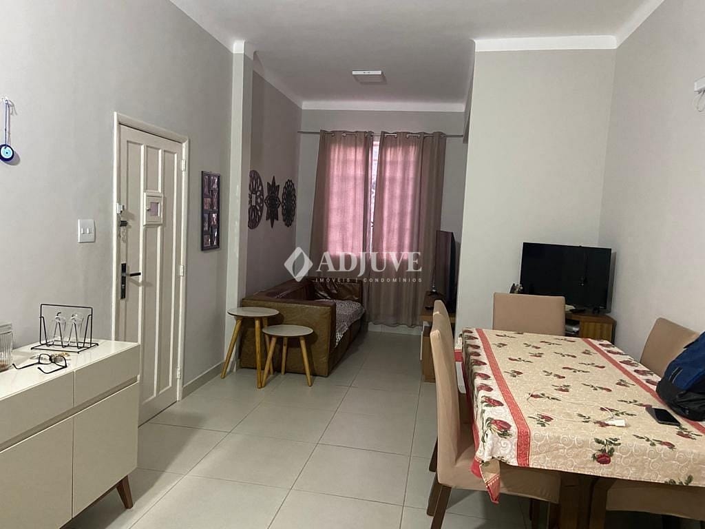 Apartamento à venda com 3 quartos, 91m² - Foto 1