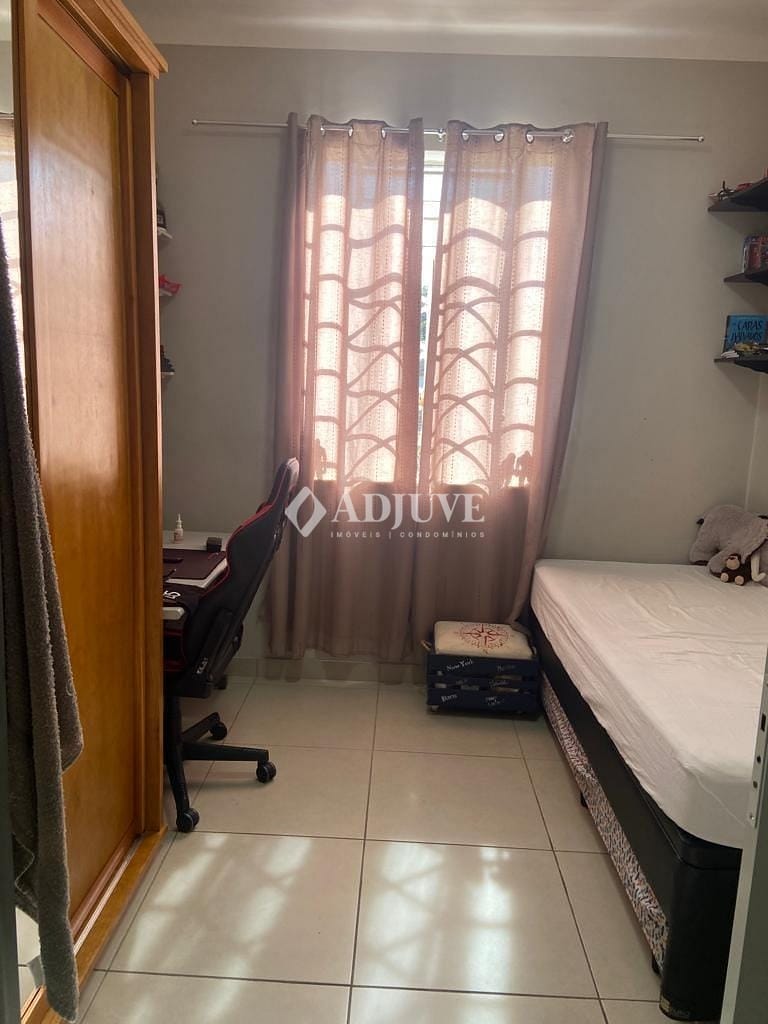 Apartamento à venda com 3 quartos, 91m² - Foto 4