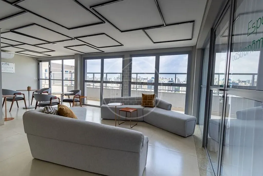 Apartamento, 1 quarto, 33 m² - Foto 2
