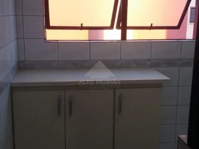 Apartamento com 70m² 2 quartos e 1 banheiro, à venda, no bairro Vila Emílio em Mauá
