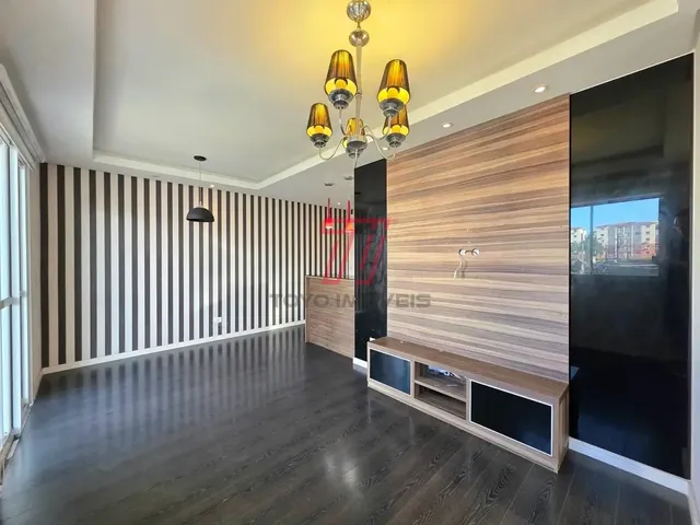 Apartamento 2 quartos e 1 banheiro, à venda, no bairro Vila Yara em Colombo
