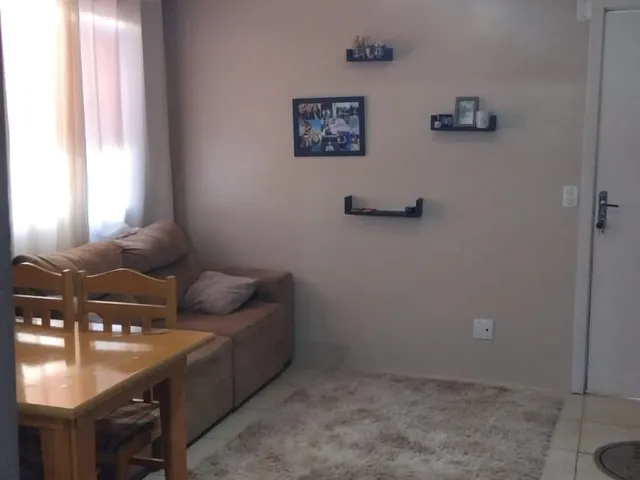 Apartamento 2 quartos e 1 banheiro, à venda, no bairro Areal em Pelotas