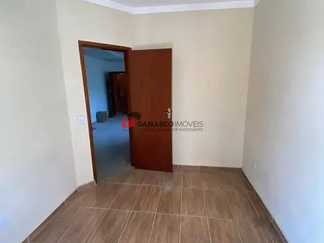 Apartamento 2 quartos e 1 banheiro, à venda, no bairro Parque Erasmo Assunção em Santo André