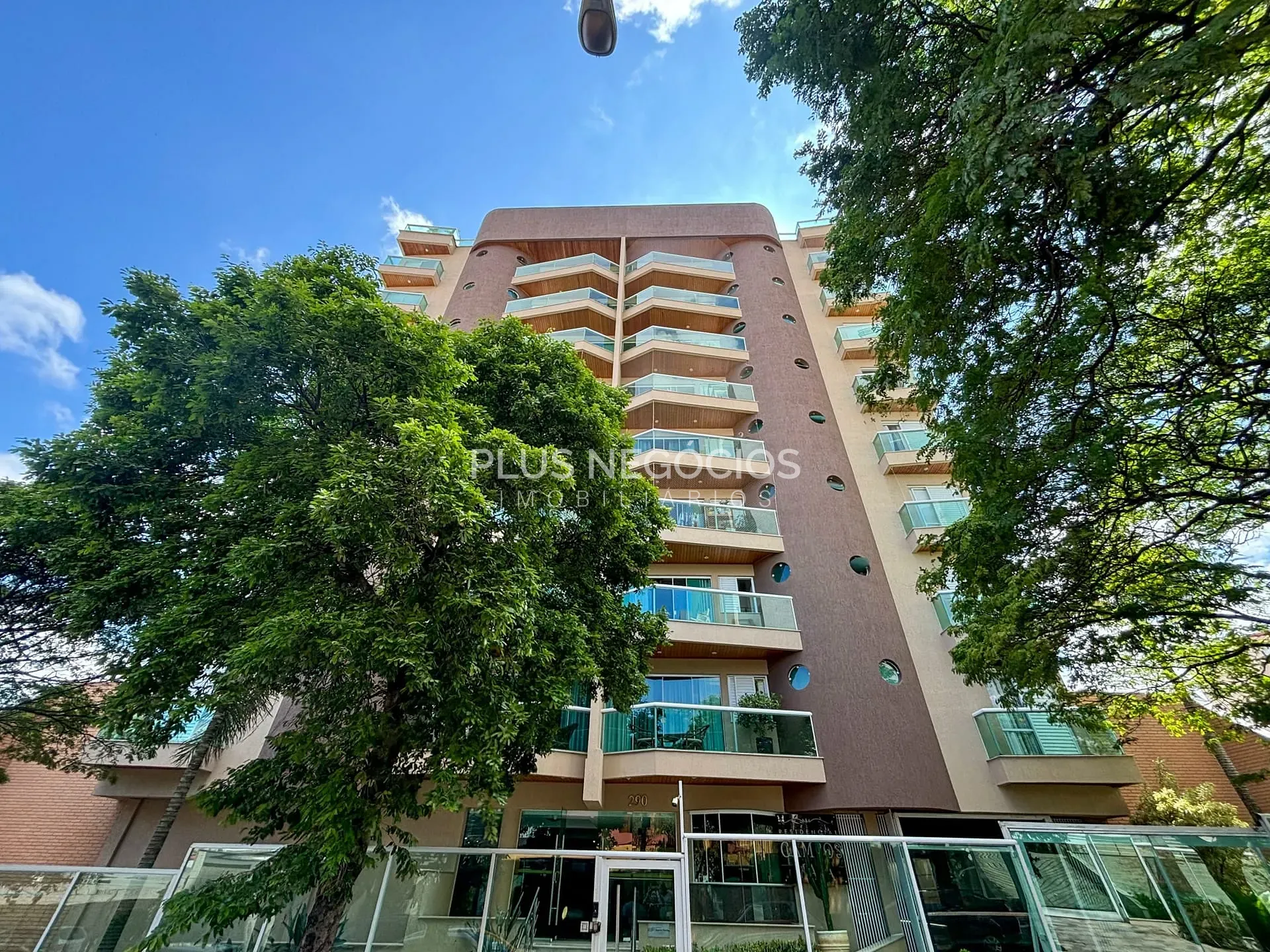 Apartamento, 3 quartos, 160 m² - Foto 1