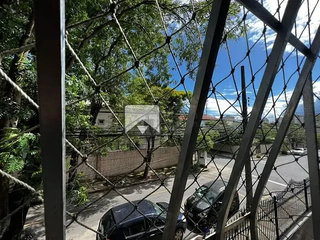 Apartamento com 80m² 2 quartos e 1 banheiro, à venda, no bairro Vital Brasil em Niterói