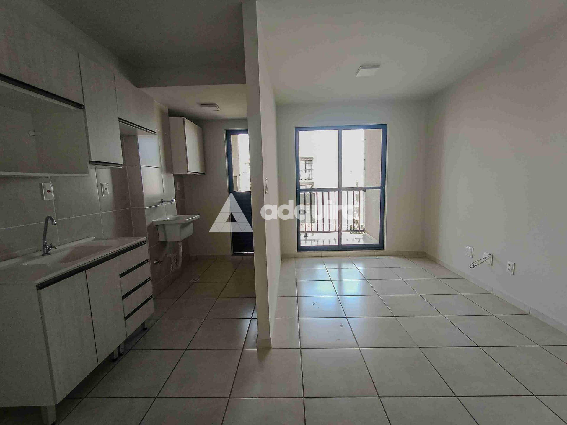 Apartamento à venda com 2 quartos, 55m² - Foto 3