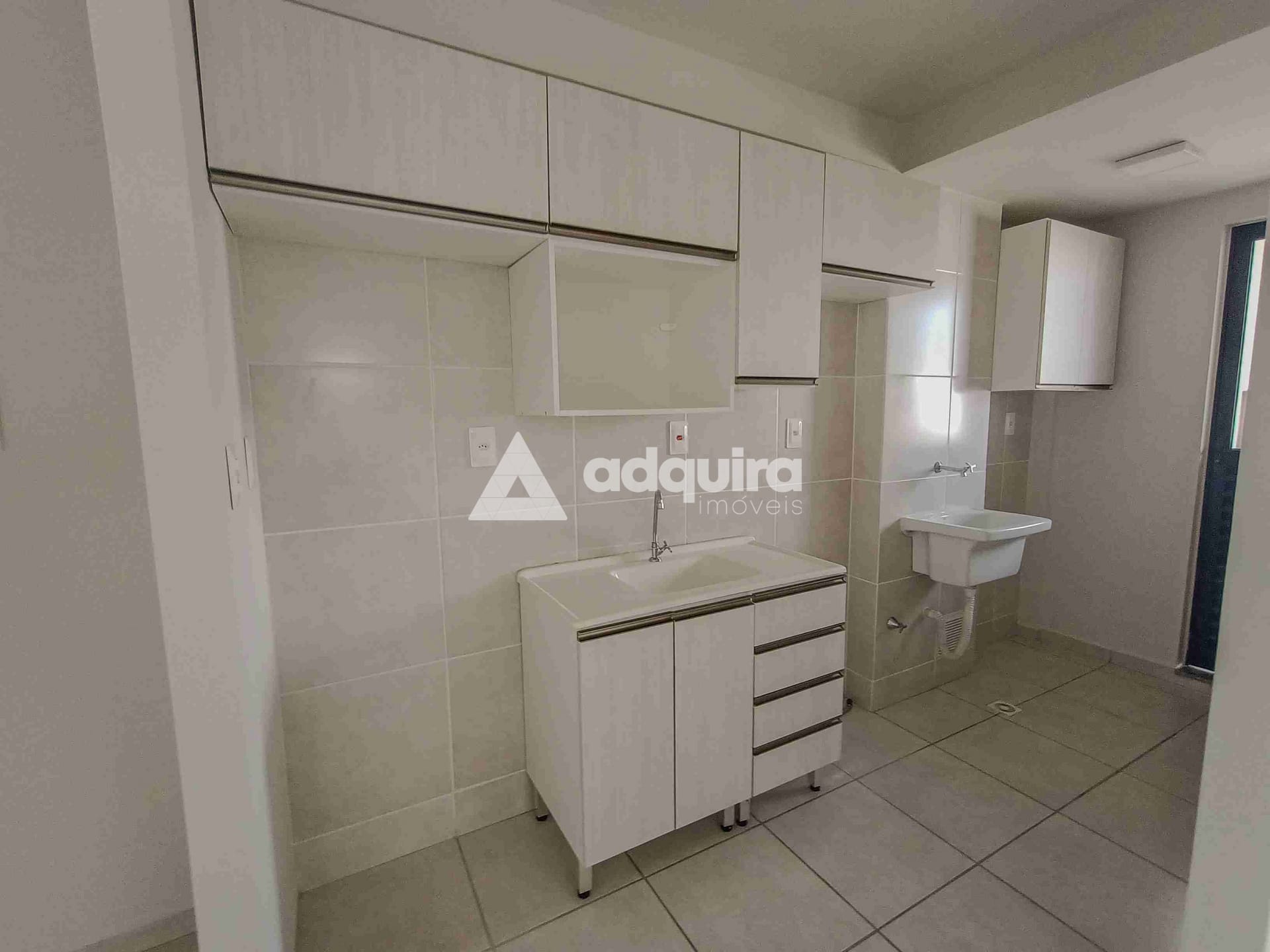 Apartamento à venda com 2 quartos, 55m² - Foto 4
