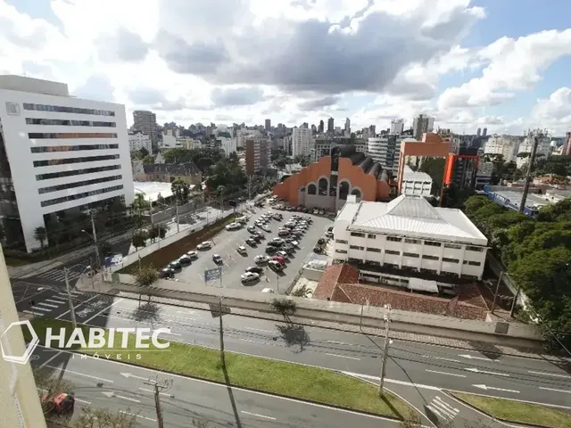 Apartamento 4 quartos e 5 banheiros, à venda, no bairro Batel em Curitiba