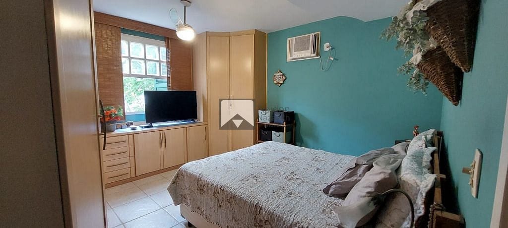 Apartamento à venda com 2 quartos, 75m² - Foto 20