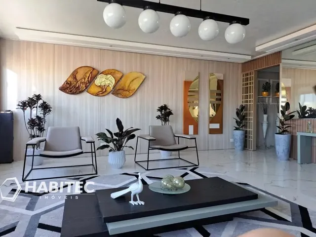 Apartamento 4 quartos e 2 banheiros, à venda, no bairro Centro em Curitiba