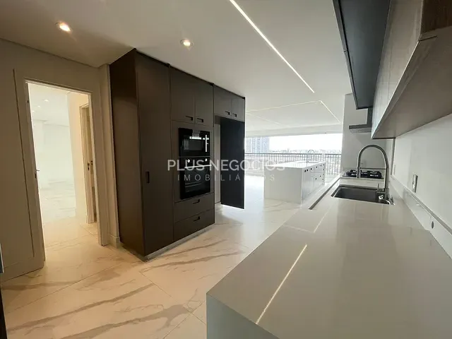 Apartamento com 215m² 3 quartos e 5 banheiros, à venda, no bairro Jardim Portal da Colina em Sorocaba
