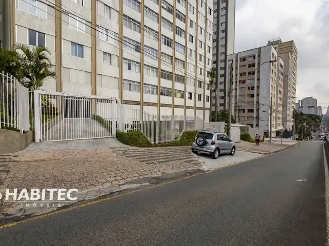 Apartamento 4 quartos e 4 banheiros, à venda, no bairro Centro em Curitiba