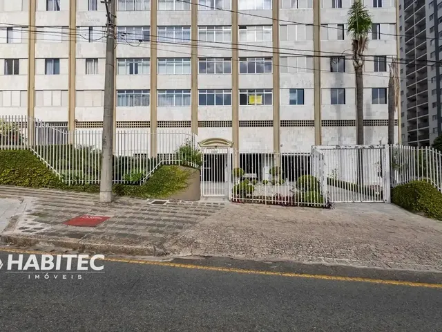 Apartamento 4 quartos e 4 banheiros, à venda, no bairro Centro em Curitiba