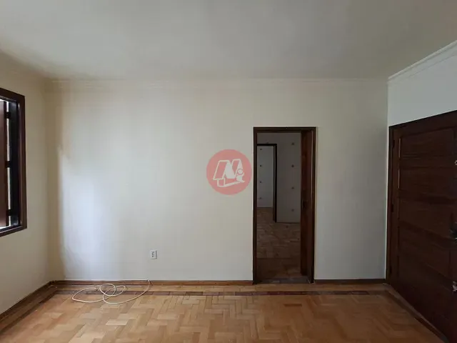 Apartamento com 70m² 2 quartos e 1 banheiro, para alugar, no bairro Santa Cecília em Porto Alegre