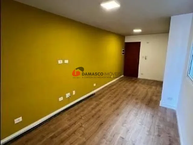 Apartamento 2 quartos e 1 banheiro, à venda, no bairro Vila Camilópolis em Santo André