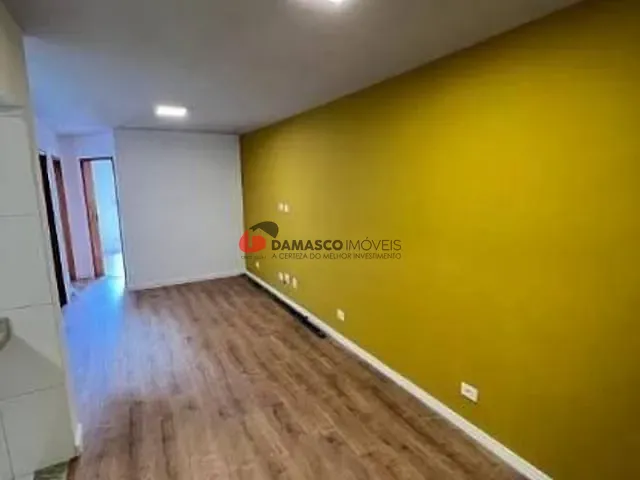 Apartamento 2 quartos e 1 banheiro, à venda, no bairro Vila Camilópolis em Santo André